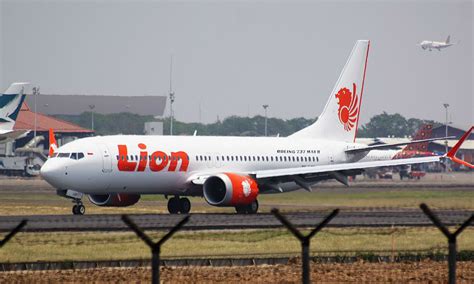 Indonesias Lion Air Set To List Shares Asia Times
