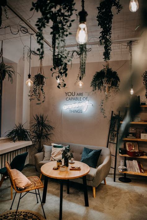 Foto: Aksels Zirnis | Manilla | Cafe interior design, Coffee shop