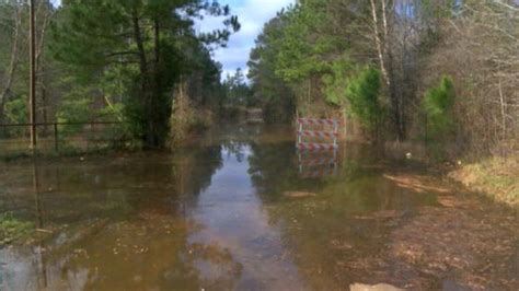 Resident Along Sabine River Worried Over Flooding No One Can Get To You