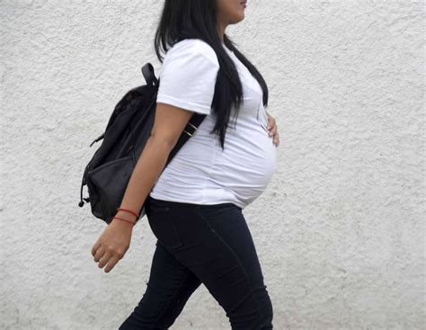 Adolescentes Embarazadas Pueden Terminar Sus Estudios Secundarios La