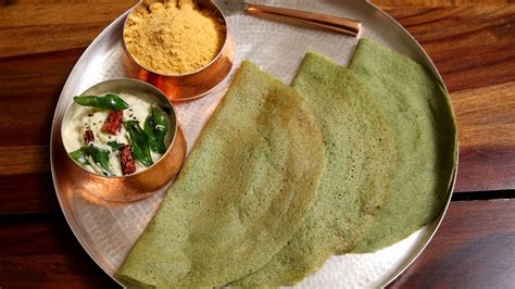 Pesarattu Green Gram Dal Dosa Recipe Divine Taste With Anushruti Youtube