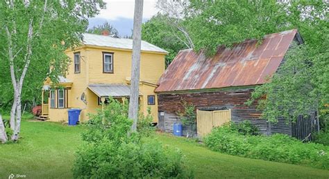 Old Farmhouse For Sale In New Brunswick Canada 45k Old Houses Under 50k