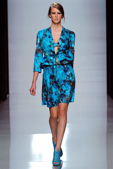 Emanuel Ungaro Spring 2012 Ready To Wear Collection
