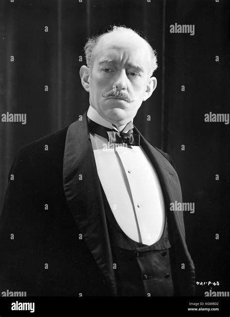 Kind Hearts And Coronets 1949 Alec Guinness Stock Photo Alamy