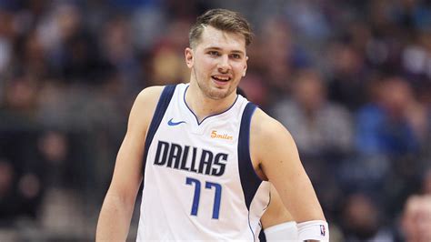 He is averaging 25.7 points, 8.4 rebounds, 7.7 assists, and 1.0 steals per game in his young career. Luka Doncic -Pemain Bola Basket Profesional di NBA BasketBall