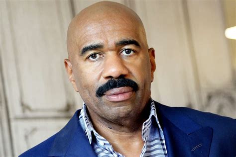 Steve Harvey Opens Up About Leaked Staff Memo And Says He S Not A Mean Spirited Guy