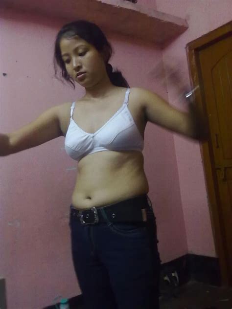 Nepalese Girl Uncovers Natural Tits As She Disrobes To Her Panties Pornpics Com