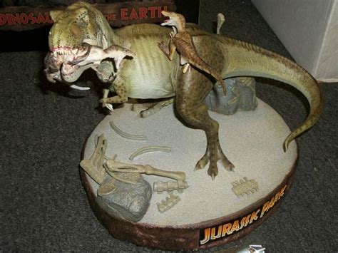 Sideshow Jurassic Park T Rexvelociraptor Diorama When Dinosaurs Ruled Exclusive Parks