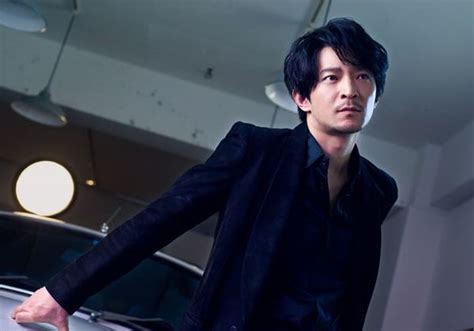 Kenjiro tsuda (津田 健次郎, tsuda kenjirō?) (born june 11, 1971 in osaka prefecture, japan) is a japanese actor, voice actor and narrator affiliated with amuleto as a voice actor and stardust promotion as an actor. 2019 3月 | 芸能人MATOMEDIA
