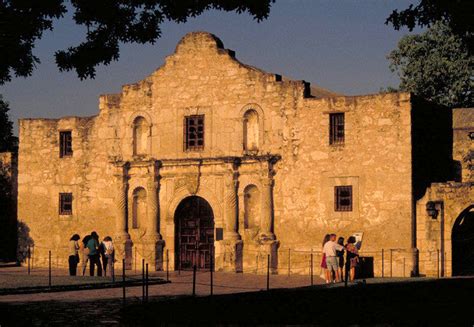 Remembering The Alamo Chisholm Country