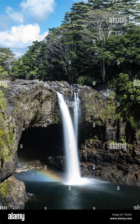 Rainbow Falls Near Hilo Hawaii Stock Photo Alamy
