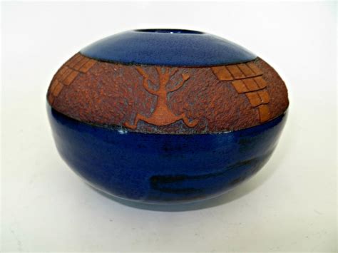 Southwestern Etched Pottery Dark Blue And Rust Kokapelli Etsy