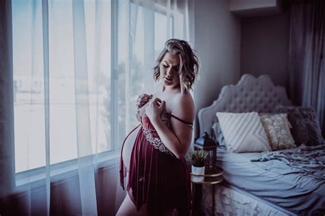 Strong And Beautiful Maternity Boudoir Boudoir Photography San Diego
