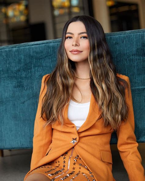 Miranda Cosgrove Style Clothes Outfits And Fashion Page 3 Of 10