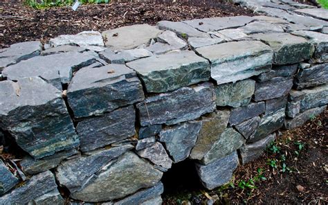 Bluestone Wall Stone Flynn Stone Design And Fabrication