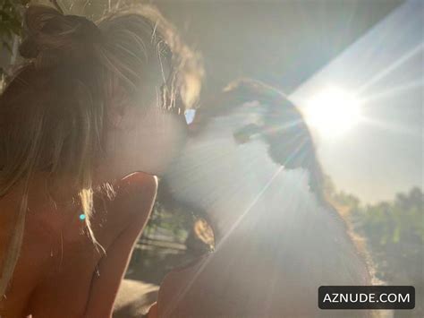 Heidi Klum Goes Topless And Shares A Kiss With Her Husband Tom Kaulitz