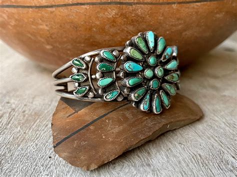 1970s Navajo Victor Moses Begay Petit Point Turquoise Cluster Cuff