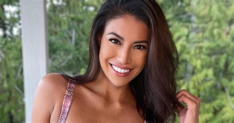 Enoch Cree Model Becomes 1st Indigenous Woman In Sports Illustrated Swimsuit Edition Verve Times