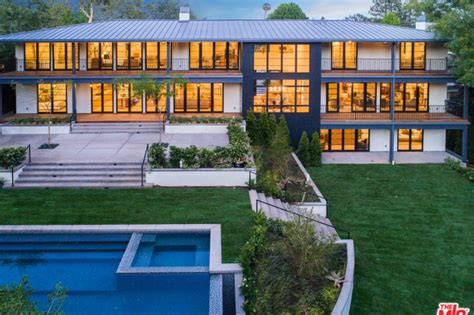 1295 Million Newly Built Contemporary Mansion In Los Angeles Ca