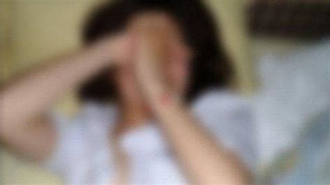 Gadis Di Sorong Diperkosa Ayah Angkatnya Ternyata Ibu Tiri Yang Paksa