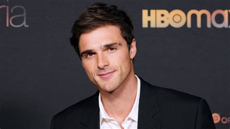 Jacob Elordi Admits He Considered Quitting Acting After Kissing Booth