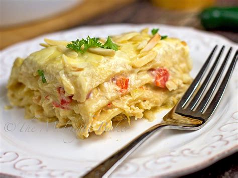 Cook lasagna noodles in boiling water for 8 to 10 minutes. chicken lasagna pioneer woman