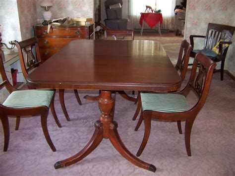 Their silhouettes hark to both traditional and modern influences, ensuring there's a drexel furniture piece to suit everyone's personal style. Drexel Dining Room New Travis Court Collection antique ...