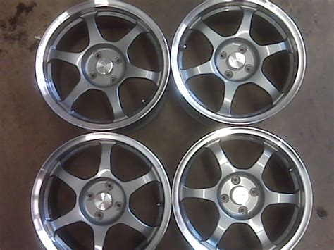 For each unit per 4.6kg only, consider in 15inch very light weight. TW/FS 16x7.5 SSR Type C 4x100 - Honda-Tech - Honda Forum ...