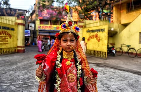 Kumari amman temple is one place in kanyakumari with a lot of cultural significance in kanyakumari. Kumari Puja: Worship Of Unmarried Teenage Girl As Goddess ...