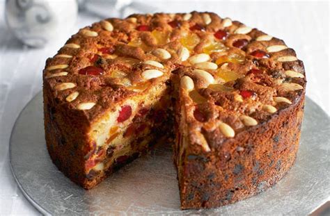 Mary Berrys Christmas Fruit Cake British Recipes Goodto