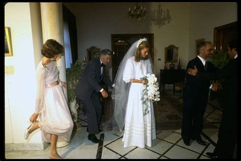 Lisa Halaby Queen Noor Of Jordan King Hussein Wedding Royal Wedding