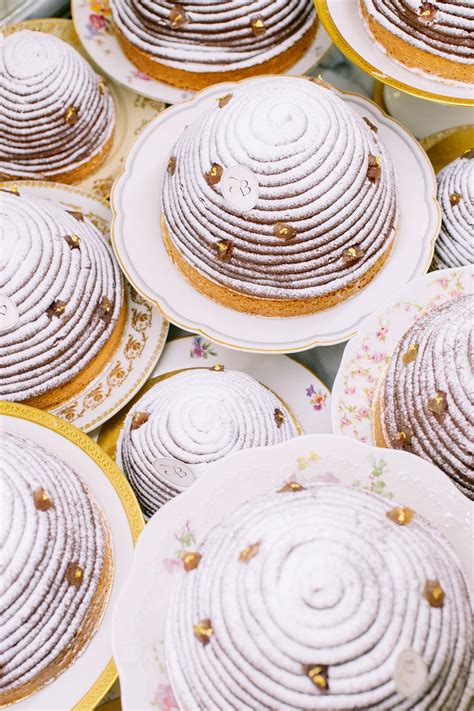 12 Parisian Bakeries To Try