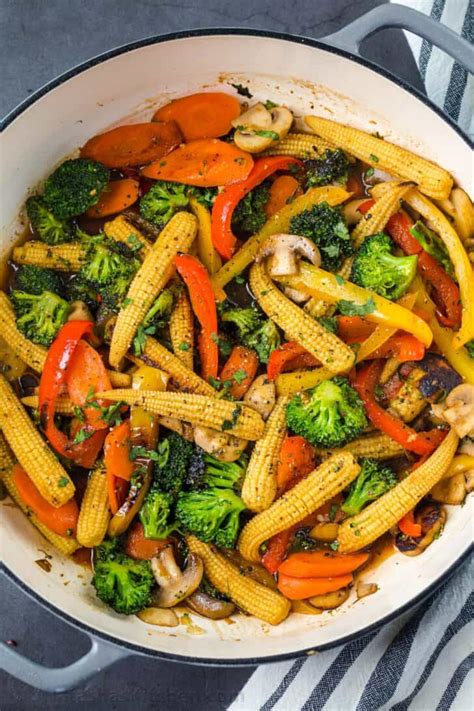 Stir fry your vegetables and meat as desired, add appropriate amount of sauce, bring to a boil, boil for 1 minute or until slightly. EASY Vegetable Stir Fry Recipe - NatashasKitchen.com