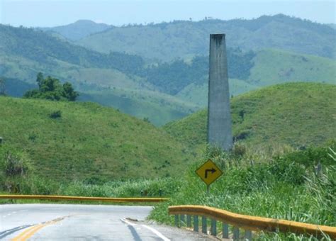 Va aprendre massa o va patir suficient Urgente em Conquista: carreta tomba na Serra do Marçal e ...