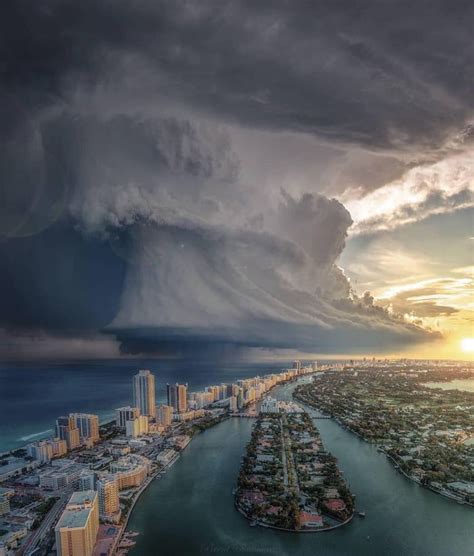 Beautiful Yet Scary Awesome Storm Photography Clouds Nature