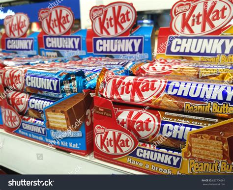 Some of the features are top 50 best klse dividend stocks of the year, klse highest dividend stocks of top 50 best bursa malaysia dividend stocks of the year (2019). PENANG MALAYSIA APRIL 23 2017 Kit Foto de stock (editar ...