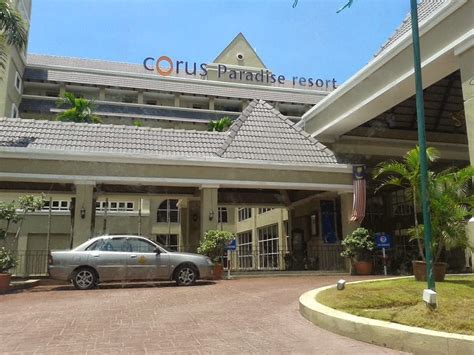 An electric kettle and a refrigerator along with coffee/tea makers and ironing facilities are provided in the in the morning, guests can enjoy a buffet breakfast at the restaurant. Corus Paradise Resort Port Dickson | Ini Cerita PUAN KUTU...