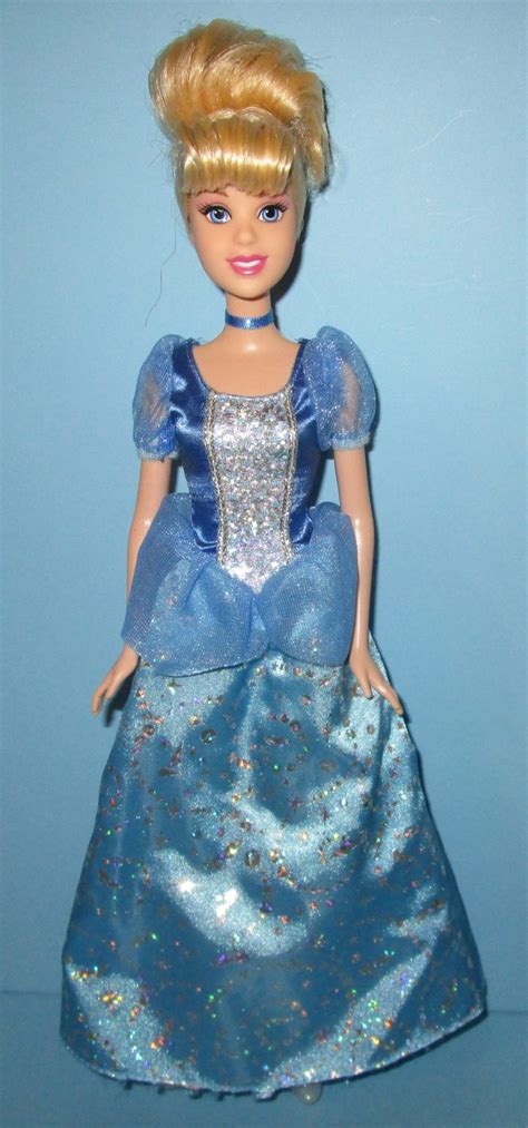 Disney Dolls Cinderella Mattel 2 Sparkling Princess 2009 Toy Sisters
