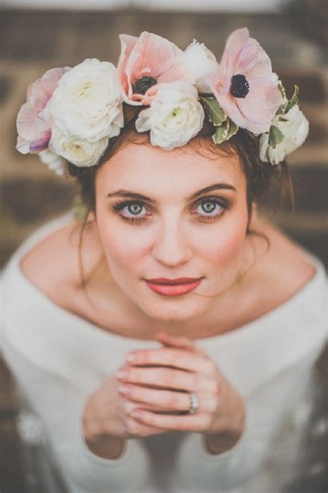 Anemone Flower Crown Image By Yoann Pallier Photography Wedding