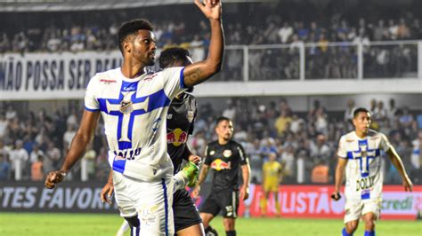 Água Santa Confirma As Saídas De Bruno Mezenga E Gabriel Inocêncio Para O Santos