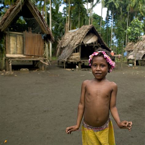 Fluidr Trobriand Island Girl Papua New Guinea By Eric Lafforgue
