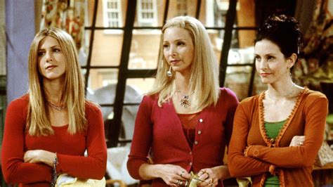 5 most savage phoebe buffay s moments ranked from ouch to totally roasted