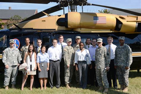 Army Air Operations Group Hosts National Defense University Interns