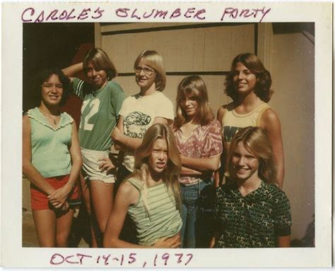Cool Polaroid Prints Of Teen Girls In The 1970s Retro Photo Retro