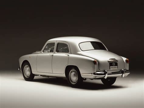 ALFA ROMEO 1900 Berlina Specs & Photos - 1950, 1951, 1952, 1953, 1954
