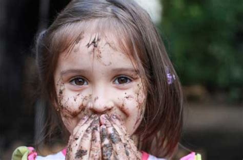 Wildlife Federation Report Says Dirty Kids Are Healthier Momtrends