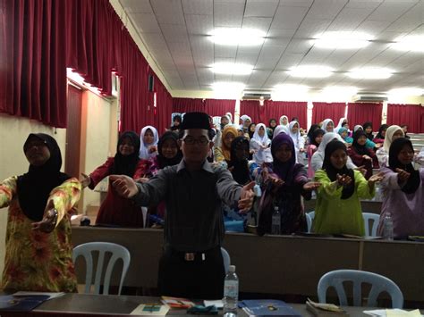 Hari guru 2020 smk seri perak. Seminar Gagasan 1Malaysia Pelajar SMK Seri Perak, Teluk ...