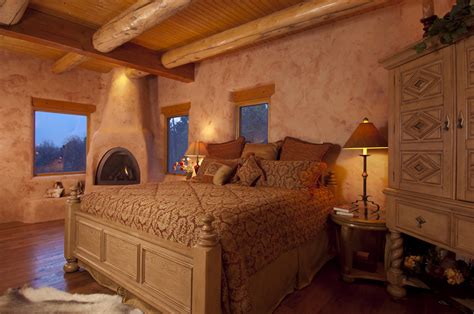Condo ∙ 4 guests ∙ 2 bedrooms. New Mexico Style - Speas Interior Design