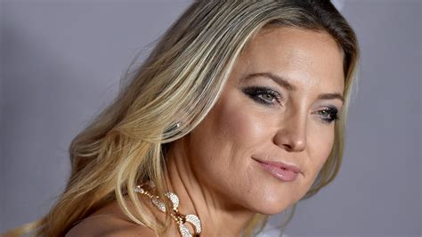 Mom, daughter, sister, friend, lover, worker 🐝 and cosmic investigator 💫 @fabletics @kingstvodka @tobeinbloom @siblingrevelry linktr.ee/katehudson. Watch Access Hollywood Interview: Kate Hudson Steps On Scale To Reveal Her Weight In Candid New ...