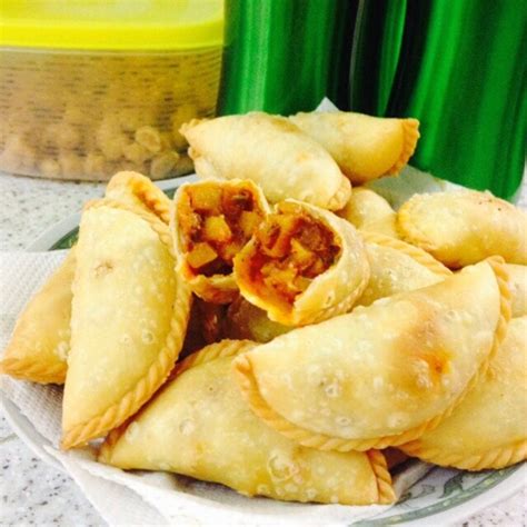 Maybe you would like to learn more about one of these? Cara Buat Karipap Rangup Dengan Inti Kentang Sedap - Blog ...